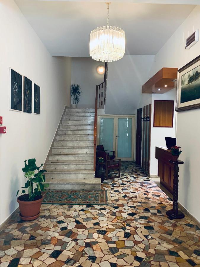 Hotel Maria Piera Rimini Eksteriør bilde